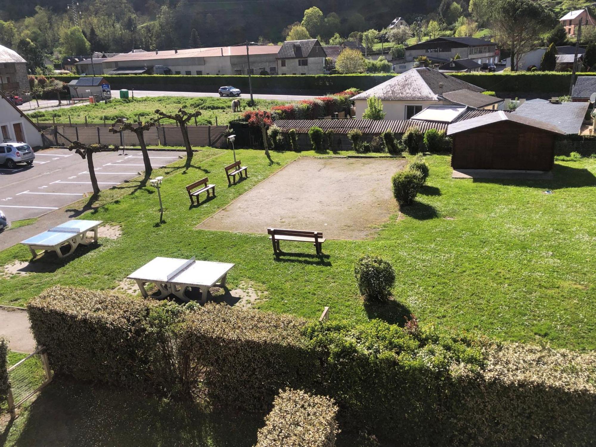 Appart T 3 Bagneres-De-Luchon Vue Montagne - Piscine Mi Juin 外观 照片